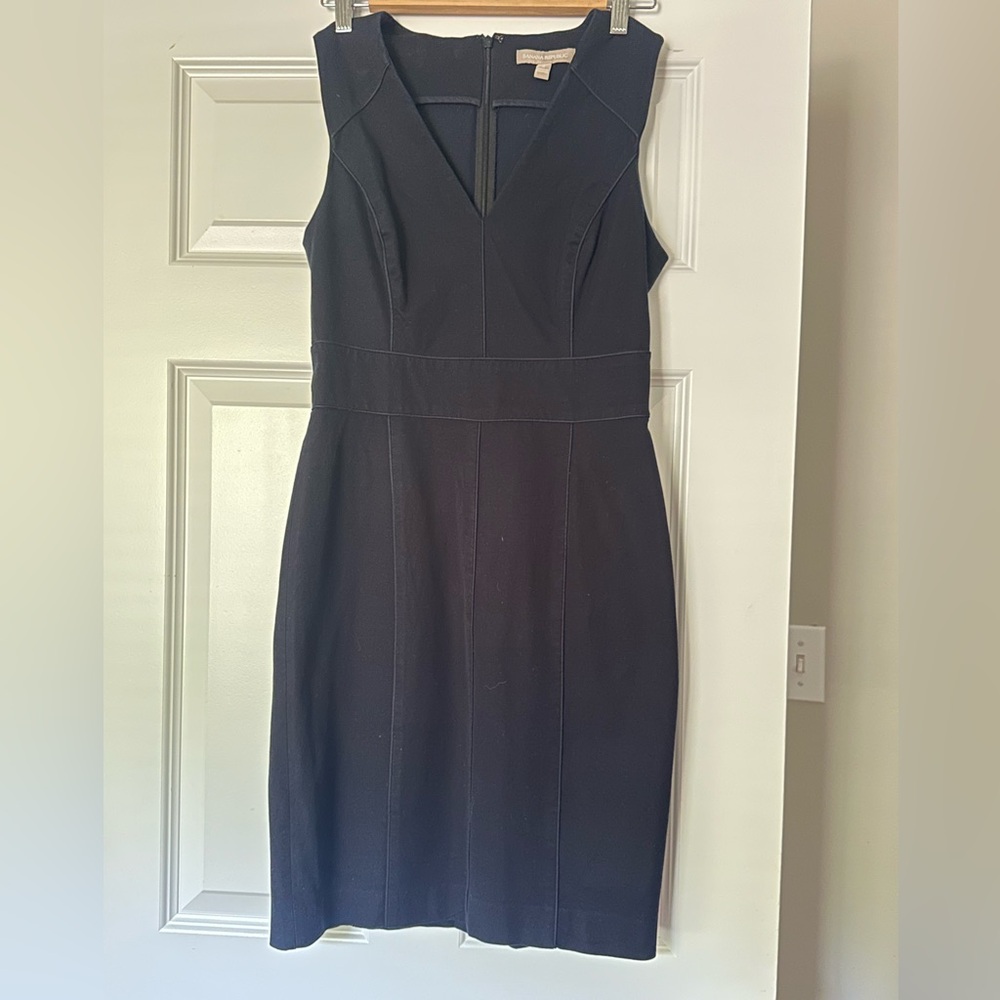 Banana Republic sheath dress size 8 Stretchy, very comfortable